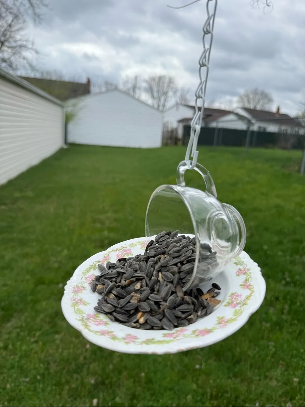 Vintage Floral Saucer Bird Feeder with Clear Glass Cup - White with Pink Roses
